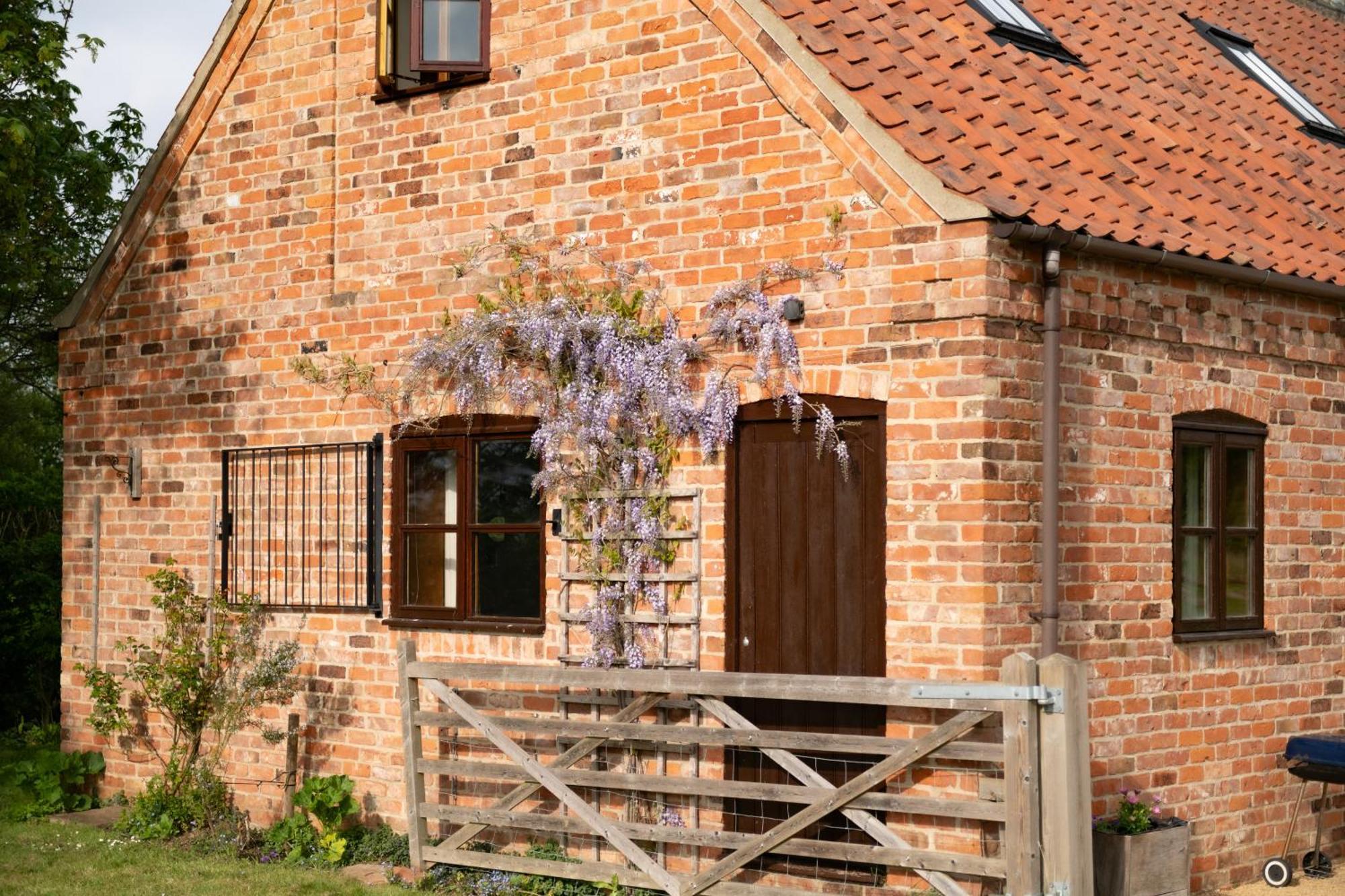 Hilltop Farm Holidays Линкольн Экстерьер фото